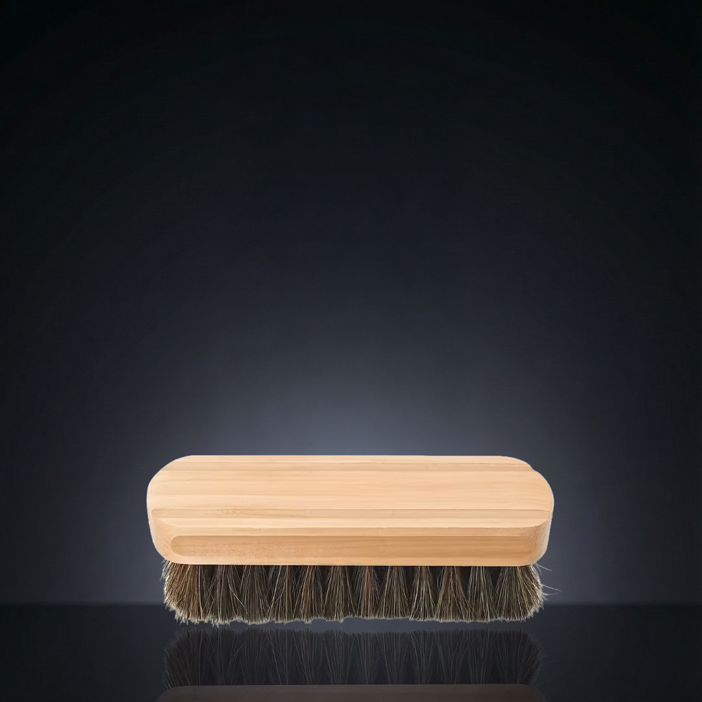 Brosse spécial cuir